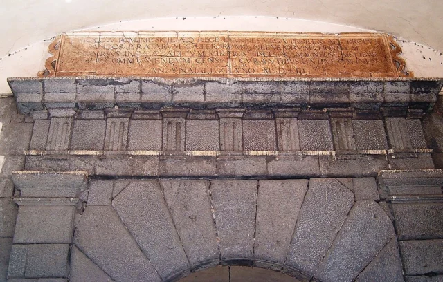 Porta di Carlo V