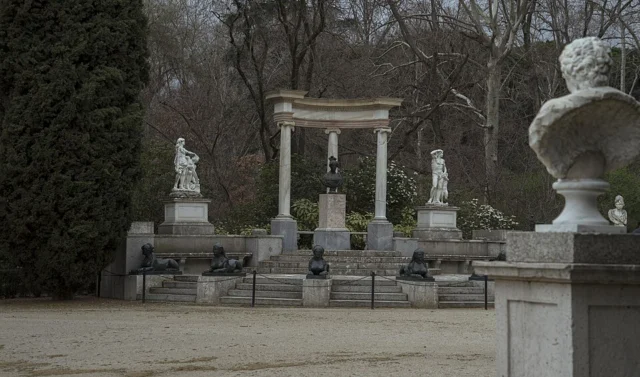 Jardín histórico El Capricho de la Alameda Osuna