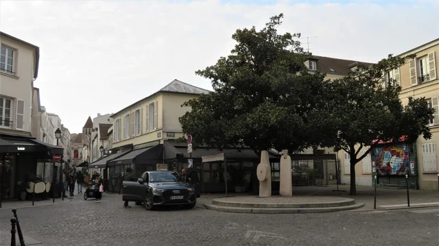Fontaine, Place des Grès