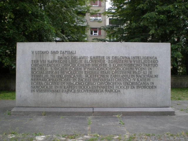 V ustavo smo zapisali