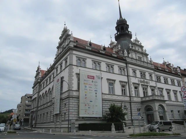 Narodni Dom
