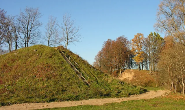 Daubariai hillfort