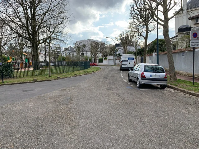 Square Émilie Tillion