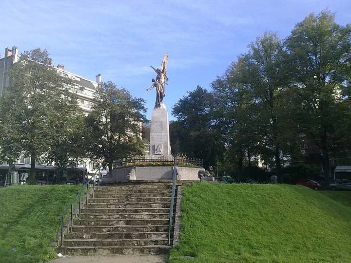 Square des Héros - Heldensquare