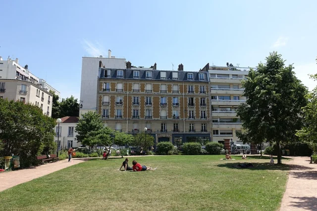 Square du Chanoine Viollet