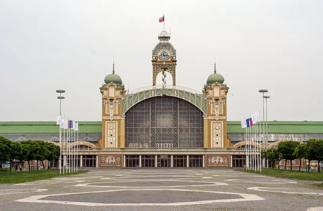 Industrial Palace
