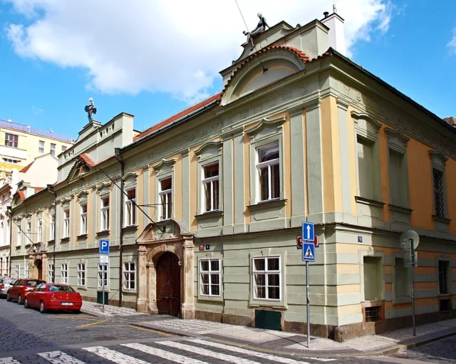 Deymův palác