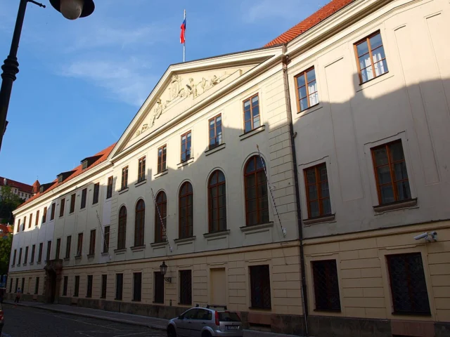 Thunovský palác