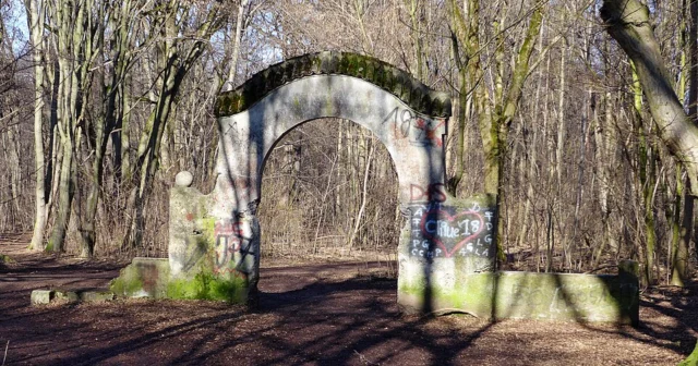 Altes Portal
